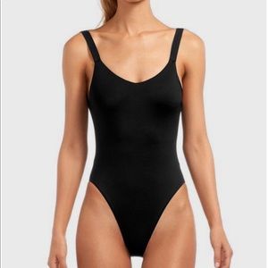 NWT Vitamin A Leah Swimsuit Black Ecolux